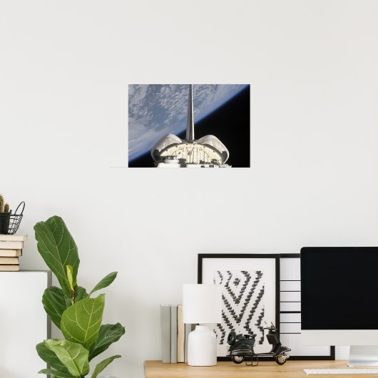Eine teilweise Sicht auf das Space Shuttle Endeavo Poster (Heimbüro)