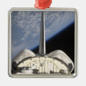 Eine teilweise Sicht auf das Space Shuttle Endeavo Silbernes Ornament (Vorne)