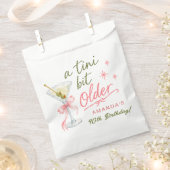 Eine Tini-Bit-älter-Geschenktüte Geschenktütchen (Ausgeschnitten)