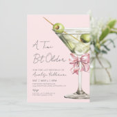 Eine Tini Bit Ältere Pink Bow Martini Geburtstagsp Einladung (Stehend Vorderseite)