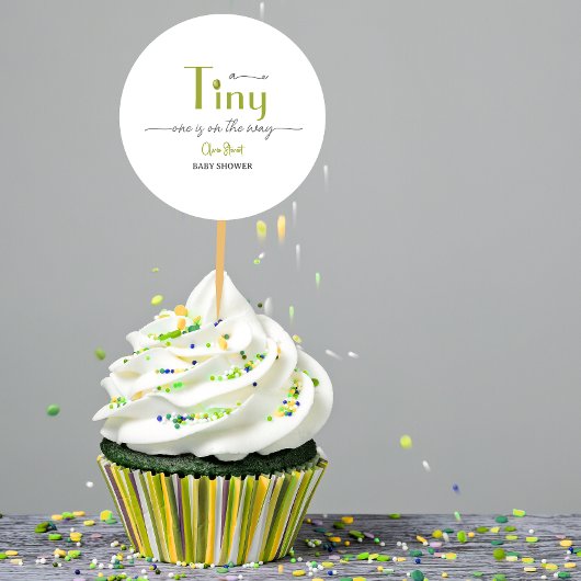 Eine tini ist auf dem Weg Baby Dusche Runder Aufkleber