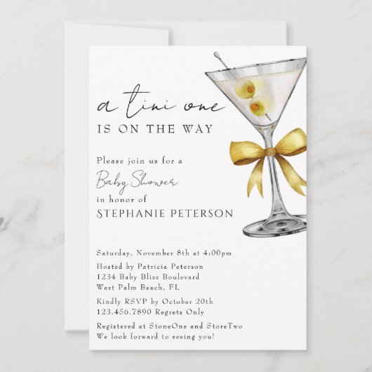 Eine Tini One Minimal Chic Yellow Martini Babydusc Einladung (Vorderseite)