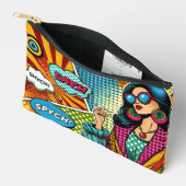 Eine trendige Illustration im Retro-Pop-Stil Zubehörtasche (Offen)