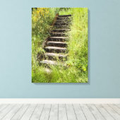Eine Treppe im Gras Leinwanddruck (Insitu (Holzboden))