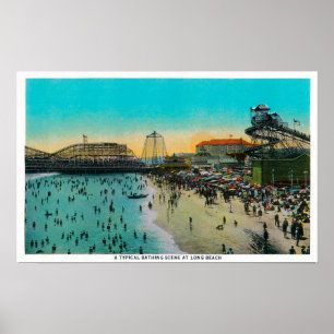 Eine typische Badekulisse an Long Beach Poster