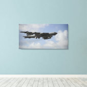 Eine US-Luftwaffe B-52 Stratofestung im Flugzeug Leinwanddruck (Insitu (Holzboden))