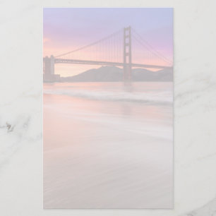 Eine Vereinnahmung der Goldenen Gate Bridge in San Briefpapier
