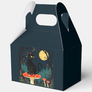 Eine vertraute schwarze Katze und Halloweens Pilze Geschenkschachtel