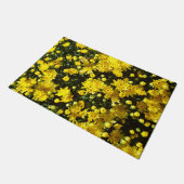 Eine Vielzahl gelber Mums Fußmatte (Schrägansicht)