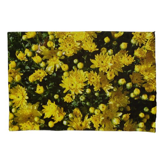 Eine Vielzahl gelber Mums Kissenbezug (Vorderseite)