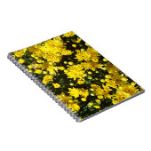 Eine Vielzahl gelber Mums Notizblock (Rechte Seite)