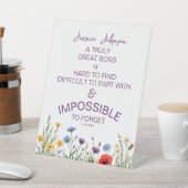 Eine wahrhaft große Boss-Blüte für Frauen Sockelschild (In SItu)