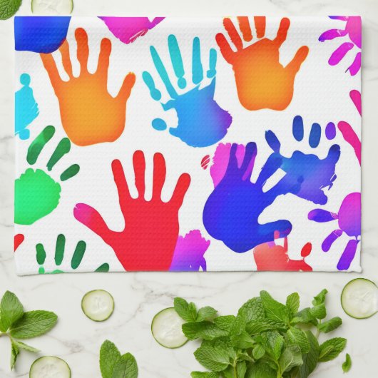 Eine Welt der Hände in Farbe Geschirrtuch (Gefaltet)