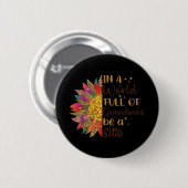 Eine Welt voller Grandmas sei ein Geschenk für Son Button (Vorne & Hinten)