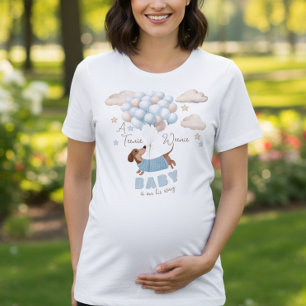 Eine winzige Baby-Boy-Schwangerschaftsankündigung Tri-Blend Shirt