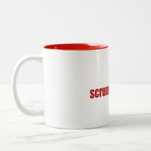 Eine "wirklich scrumptious" Tasse (Links)