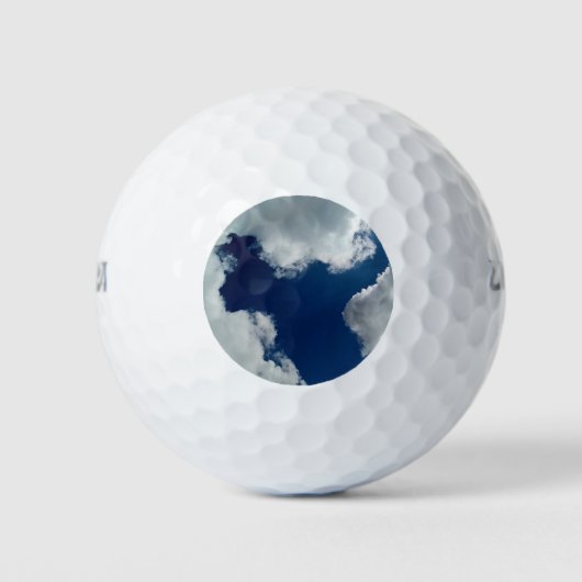 Eine Wolkenkurve Golfball (Vorderseite)