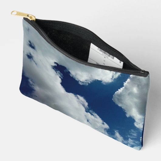 Eine Wolkenkurve Zubehörtasche (Offen)