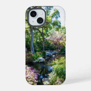eine wunderschöne Frühlingslandschaft im japanisch iPhone 15 Hülle