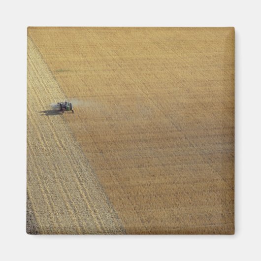 Eine Zugmaschine, die geerntet wird Magnet (Vorne)