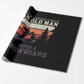 Einen alten Mann mit Snowboard nie unterschätzen Geschenkpapier (Ungerollt)