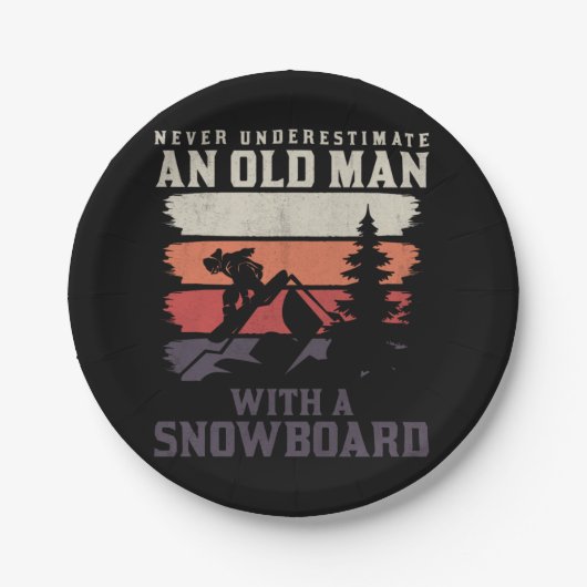 Einen alten Mann mit Snowboard nie unterschätzen Pappteller (Vorderseite)