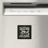 Einen alten Mann unterschätzen, der Schraubenschlü Magnet (In Situ (Geschirrspüler))