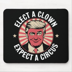 Einen Clown wählen, von dem erwartet wird, dass ei Mousepad