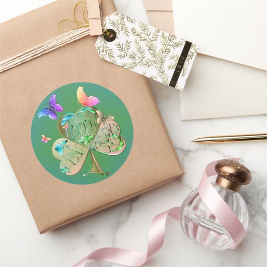 "Einen glücklichen St. Patrick's Day!" Kleeblatt Runder Aufkleber (Schenken)