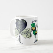 "Einen glücklichen St. Patrick's Day" Leprechaun Kaffeetasse (Vorderseite Links)