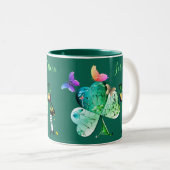 "Einen glücklichen St. Patrick's Day" Leprechaun Zweifarbige Tasse (VorderseiteRechts)