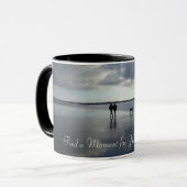 Einen Moment für dich selbst finden heute, Kaffee- Tasse (Vorderseite Links)