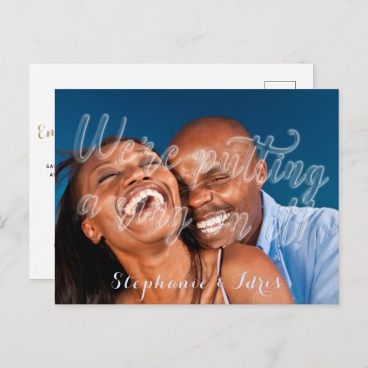 Einen Ring auf die vertiefte engagierte Partei set Einladungspostkarte (Vorne/Hinten)