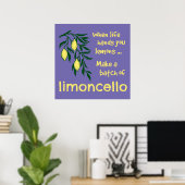 Einen Stapel Limoncello Lemon Lemon Likör erstelle Poster (Heimbüro)