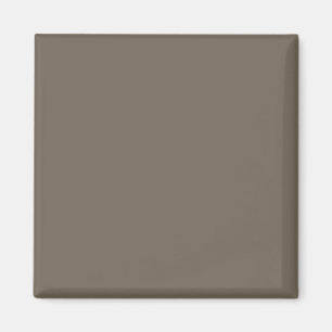Einen stilvollen Wohnraum mit brauner Wand schaffe Magnet