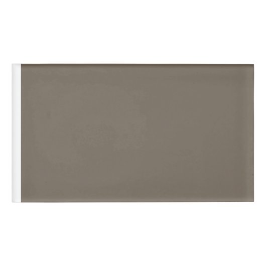 Einen stilvollen Wohnraum mit brauner Wand schaffe Namenschild (Vorderseite)