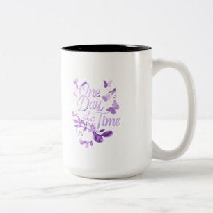 Einen Tag nach dem anderen Inspirierender Becher – Zweifarbige Tasse