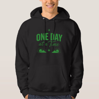 Einen Tag nach dem anderen Motiv-Typografie Schwar Hoodie