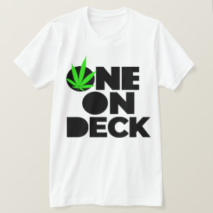 Einer auf Deck T - Shirt