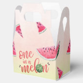 Einer in einem Melon Watermelon Geschenkschachtel (Geöffnet)