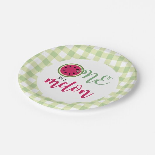 Einer in einem Melon Watermelon Pappteller (Schrägansicht)