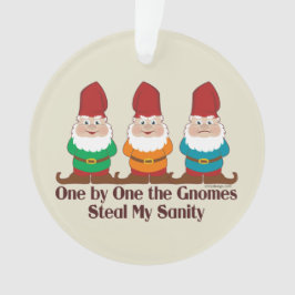Einer nach dem anderen stehlen die Gnomes mir mein Ornament