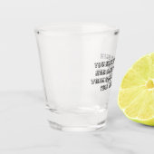 Einer zu viel - Schnapsglas (Links)