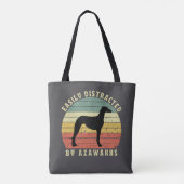 Einfach abgelenkt durch Azawakhs Tasche (Rückseite)