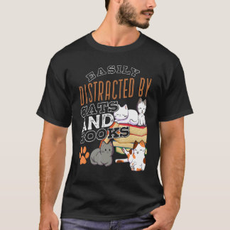 Einfach abgelenkt durch Katzen und Bücher Schwarze T-Shirt