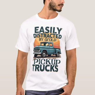 Einfach abgelenkt von alten Pickup-Trucks – Retro- T-Shirt