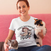 Einfach abgelenkt von Katzen