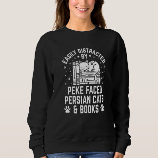 Einfach abgelenkt von Peke-Gesicht-Perserkatze und Sweatshirt