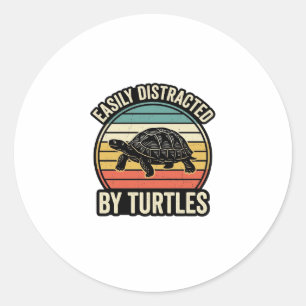 Einfach abgelenkt von Schildkröten Vintage Grafik- Runder Aufkleber