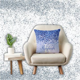 Einfach blaugegossenes Metall und Glitzer Monogram Kissen
